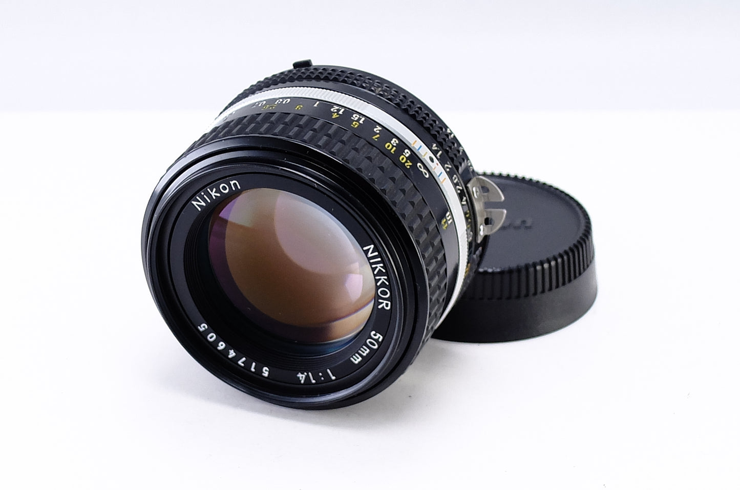 【Nikon】 NIKKOR 50mm F1.4 Ai-s [ニコンFマウント]