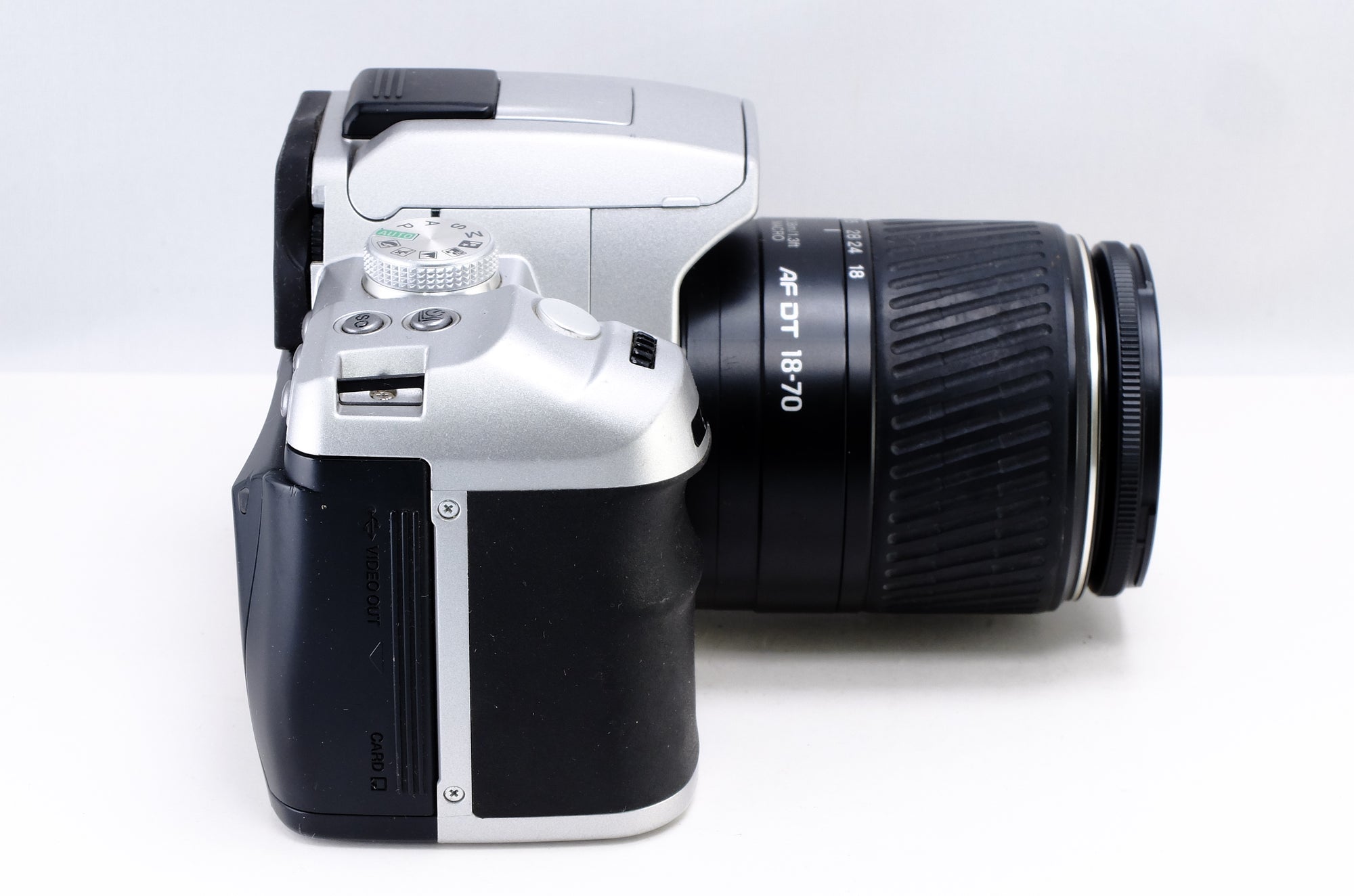 【KONICA MINOLTA】α Sweet DIGITAL シルバー + AF DT 18-70/3.5-5.6D [1086520327762] | 東京CAMERA