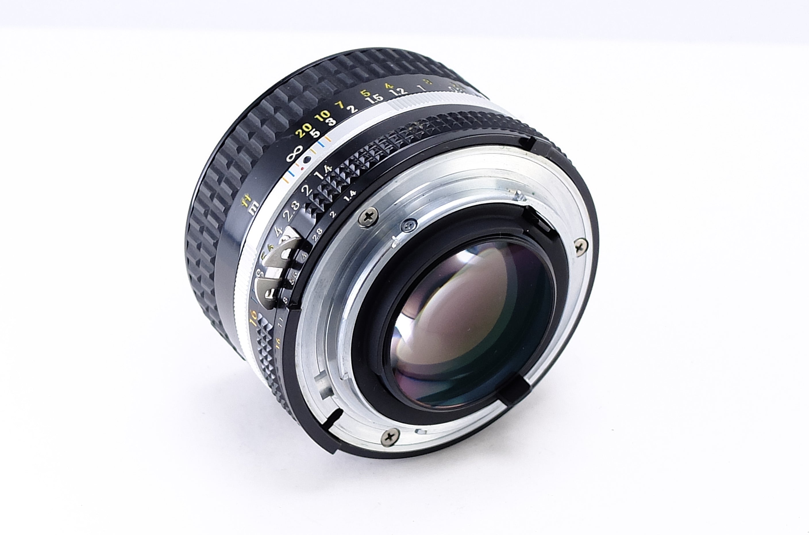 Nikon】 NIKKOR 50mm F1.4 Ai-s [ニコンFマウント]