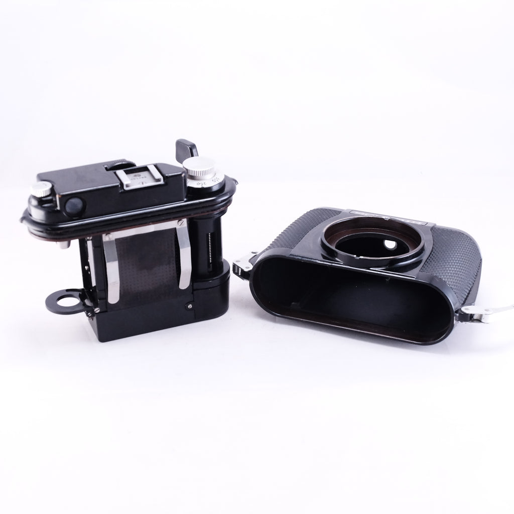 Nikon NIKONOS + W-NIKKOR 35mm F2.5