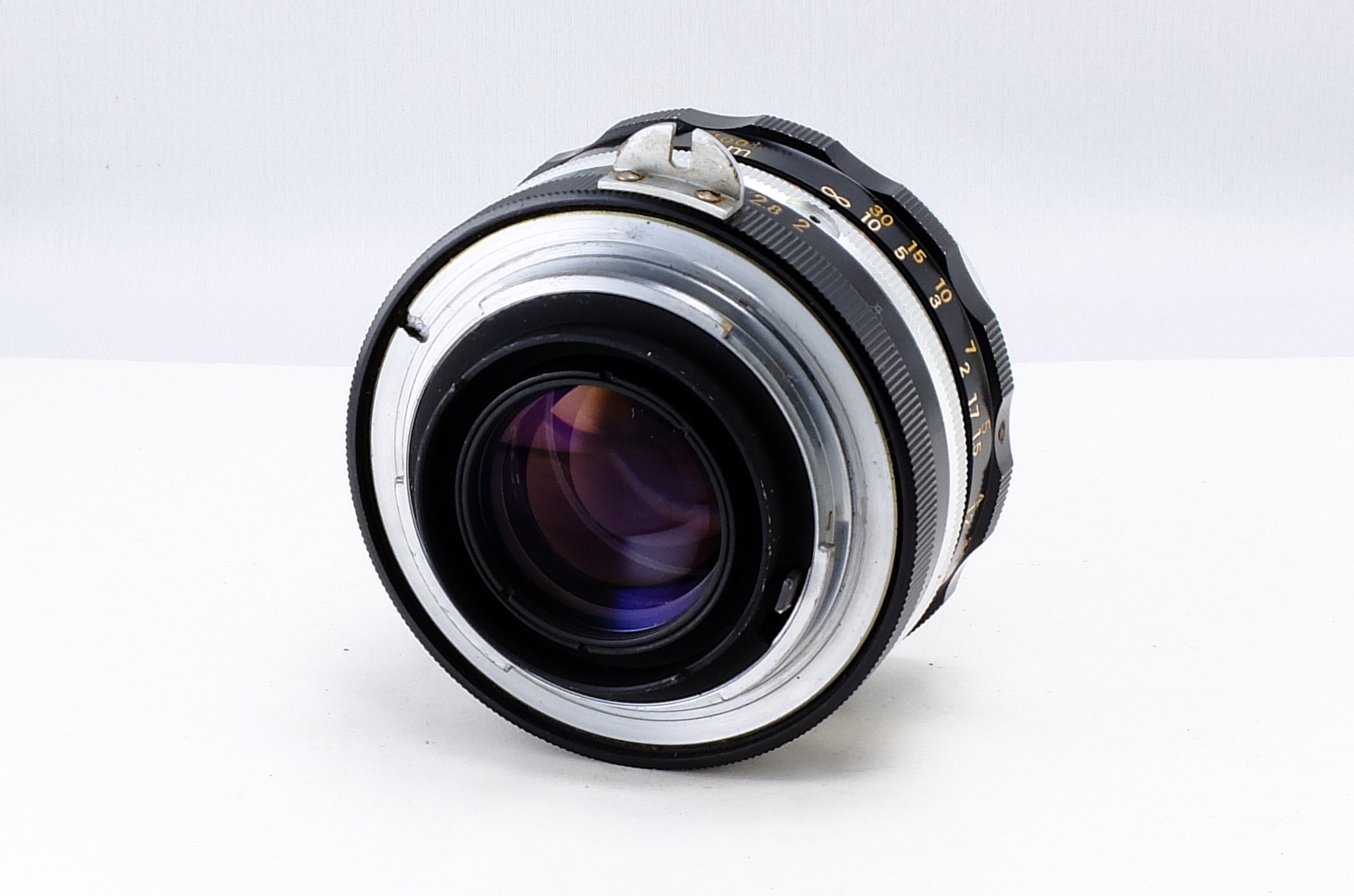 Nippon Kogaku】NIKKOR-H Auto 50mm F2 非Ai [ニコンFマウント] [1855629514444]