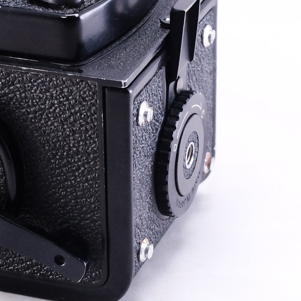 YASHICA Mat-124G Yashinon 80mm F3.5