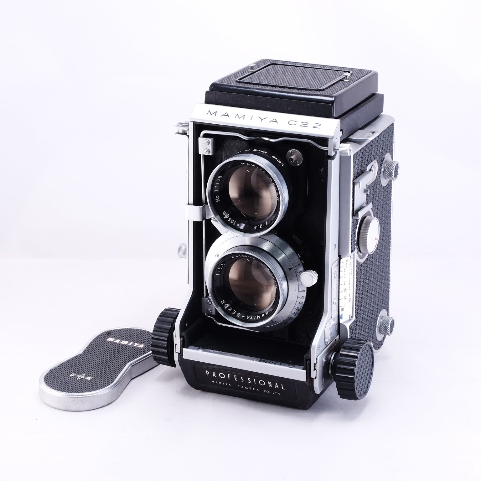 MAMIYA C22 + MAMIYA-SEKOR 105mm F3.5