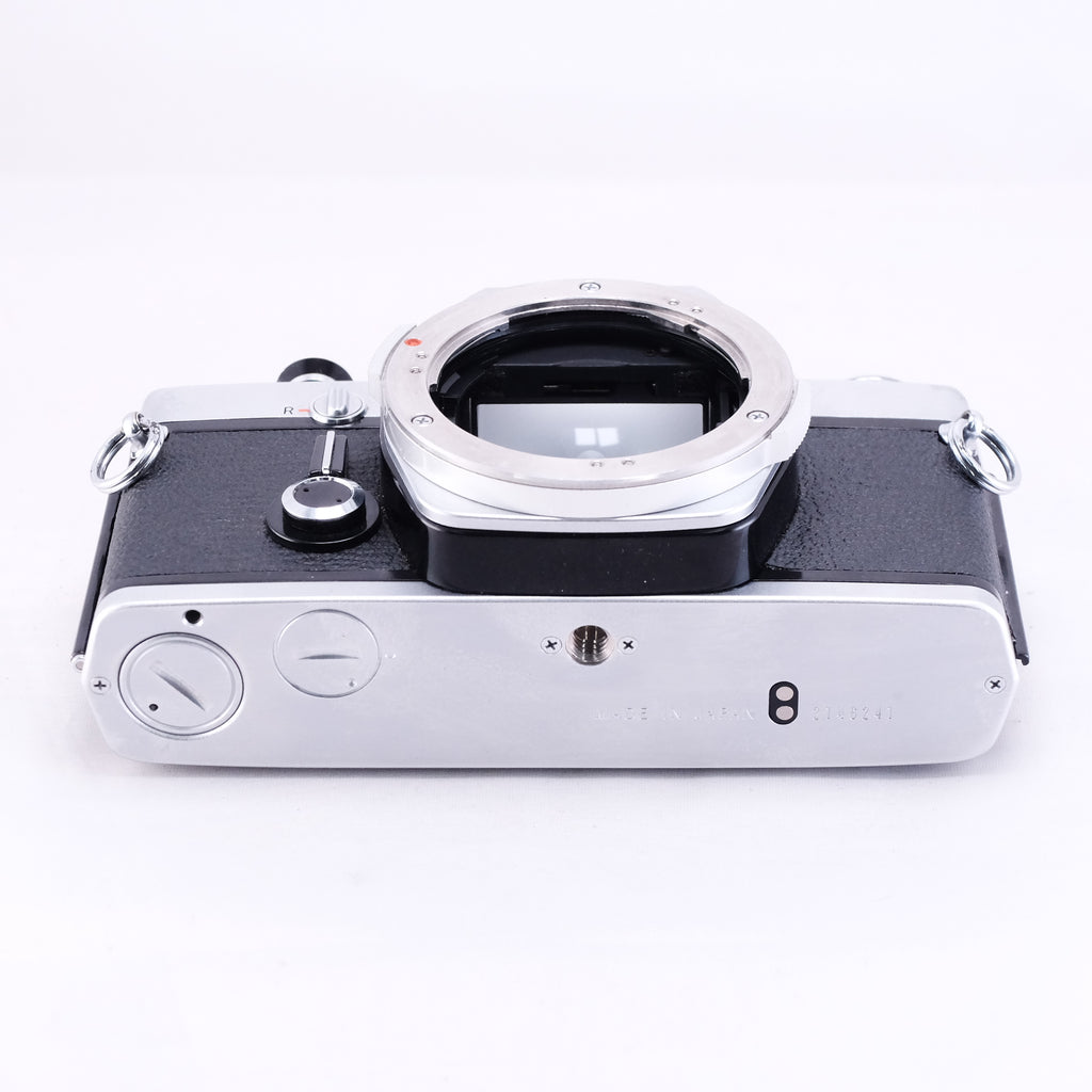 OLYMPUS OM-1n (Silver)