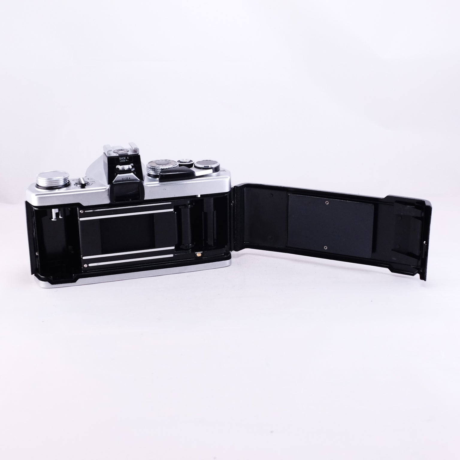 OLYMPUS OM-1n (Silver)