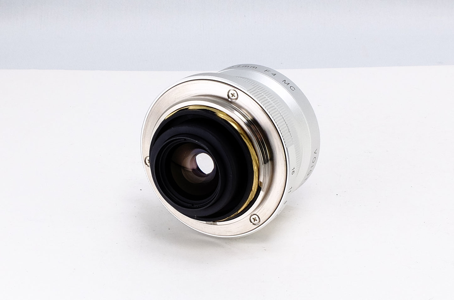 【Voigtlander】COLOR-SKOPAR 21mm F4 MC [L39マウント] [1177523968819]