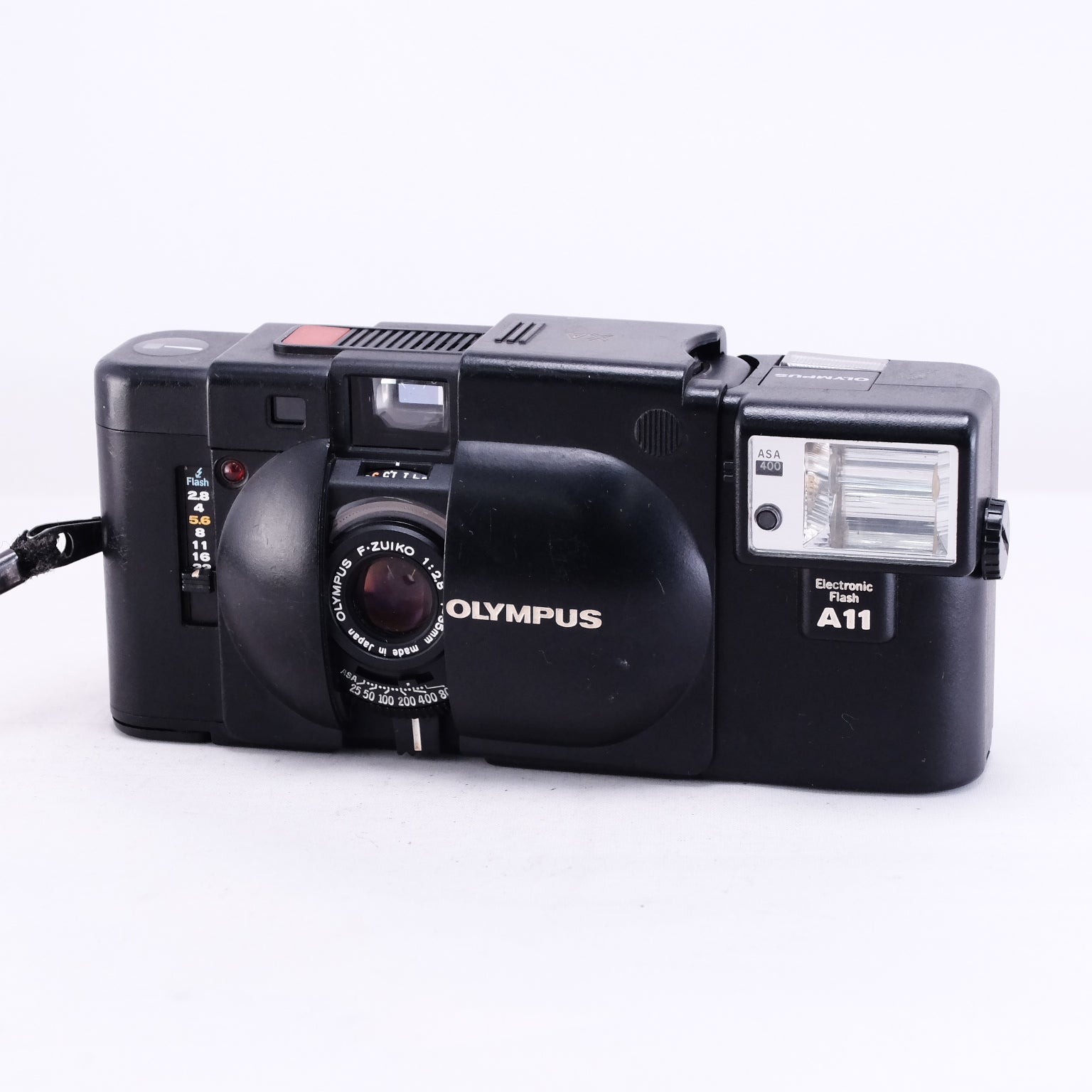 OLYMPUS XA + A11 ※整備品