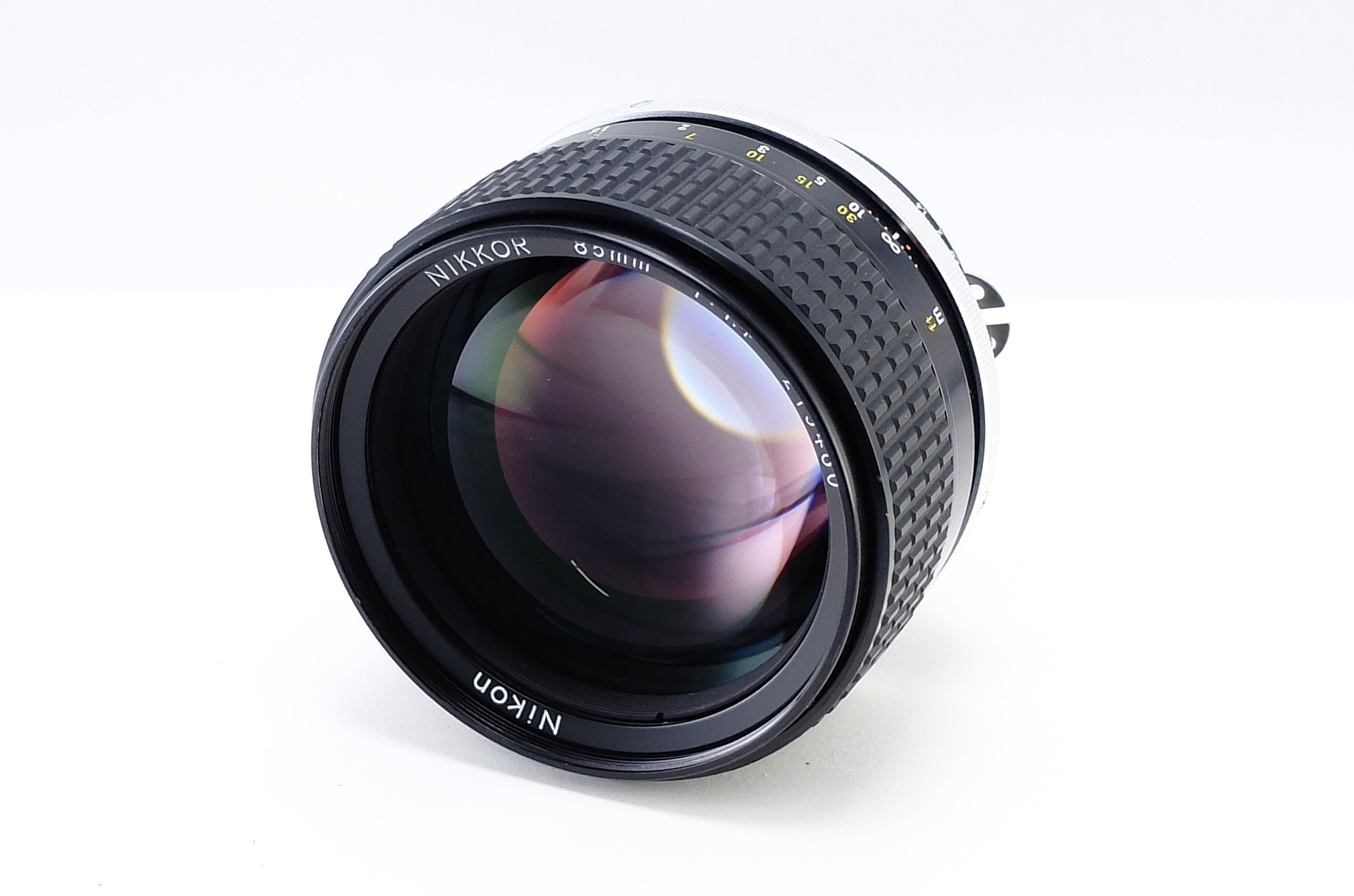 Nikon】NIKKOR 85mm F1.4 Ai-s [ニコンFマウント] – 東京CAMERA