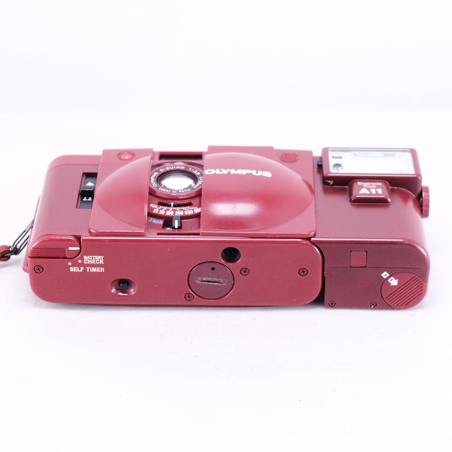 OLYMPUS XA 2 + A11 ハートレッド ※整備品