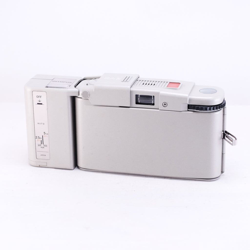OLYMPUS XA 2 + A11 アーバンホワイト ※整備品