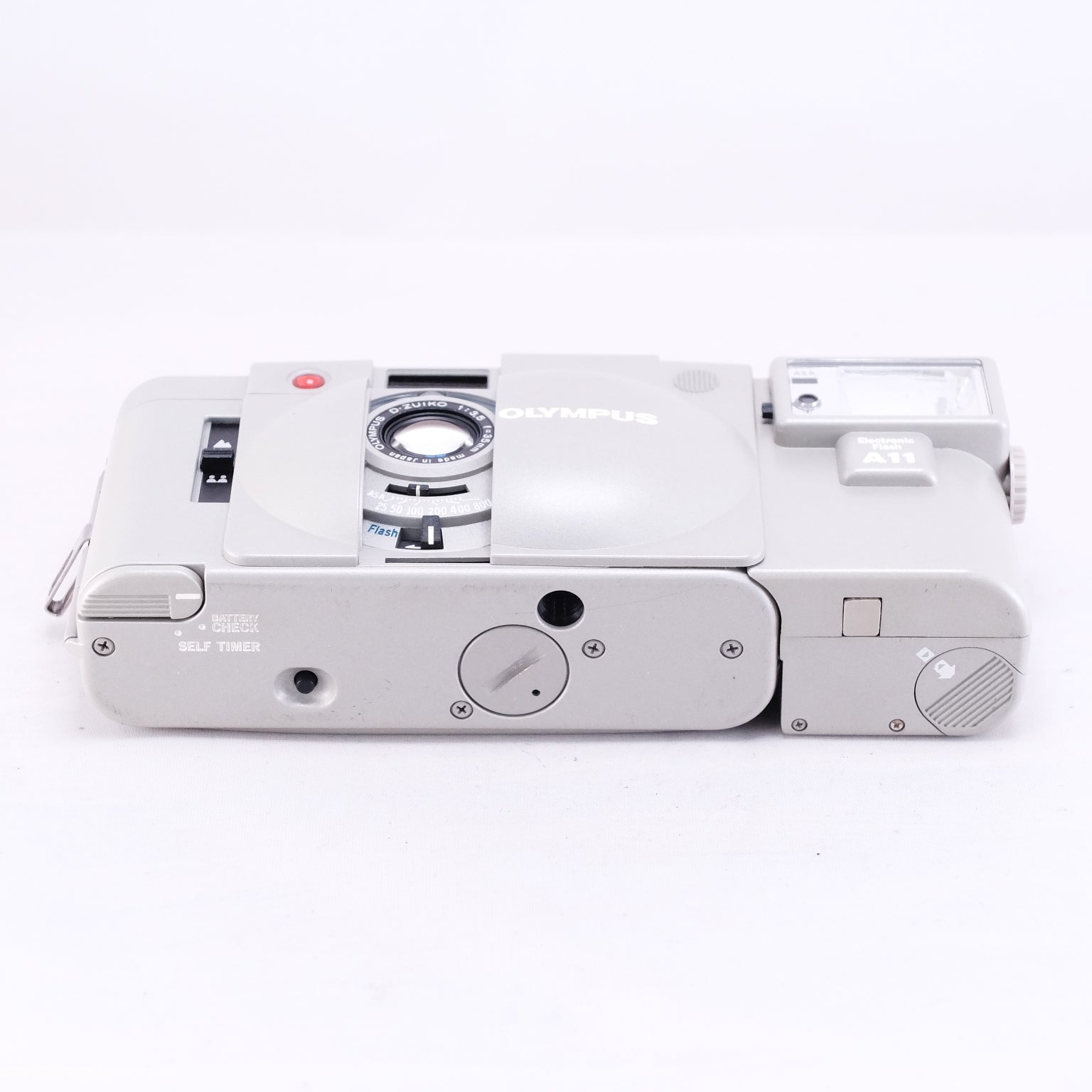 OLYMPUS XA 2 + A11 アーバンホワイト ※整備品