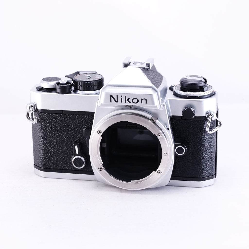 Nikon FE (Silver) ※整備品