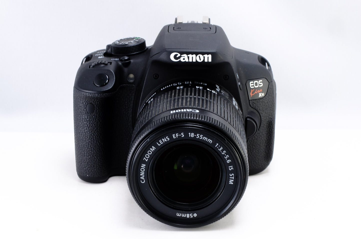 【Canon】EOS Kiss X7i + EF-S 18-55mm F3.5-5.6 IS STM [1163323508657]