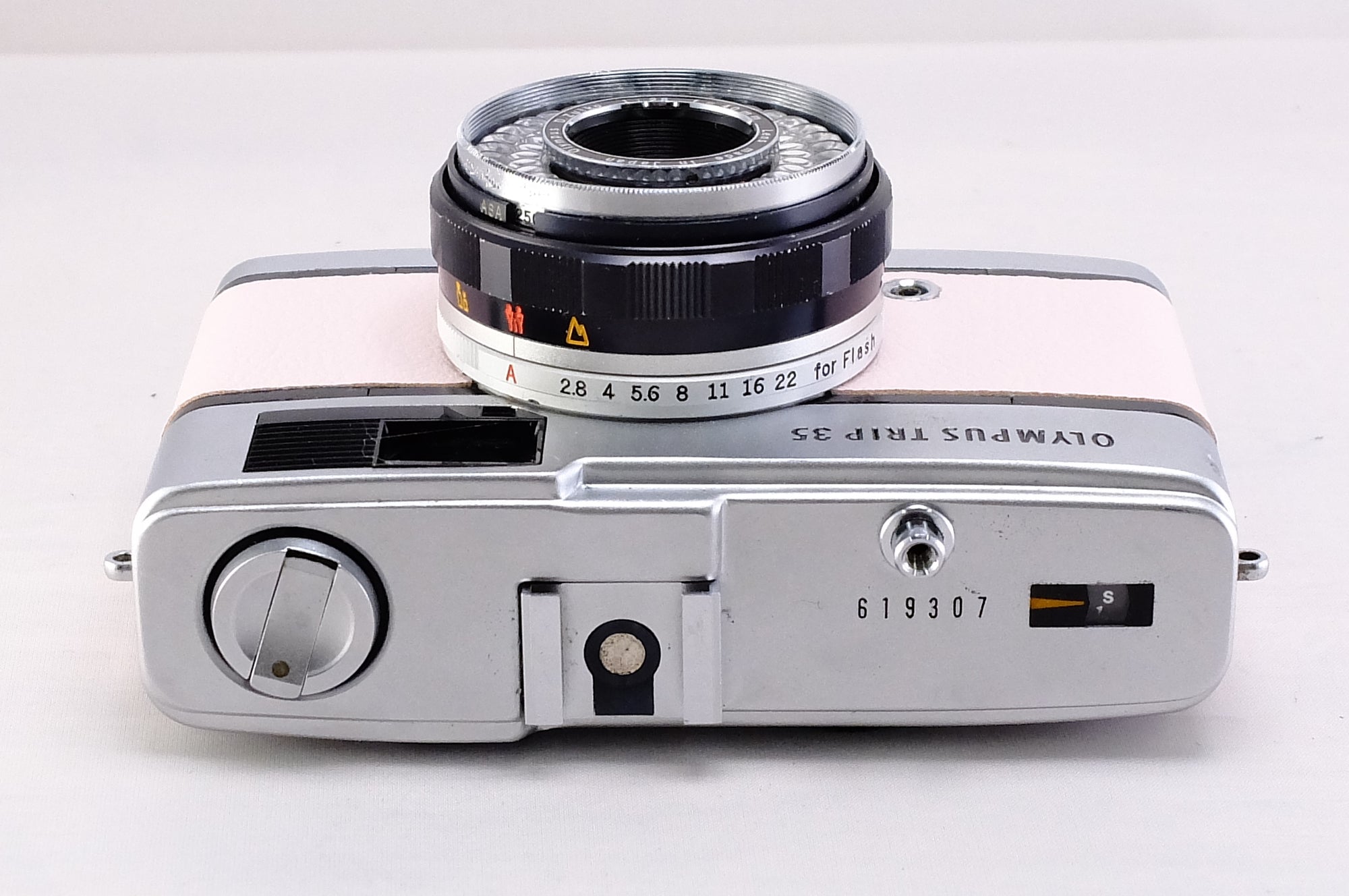 【OLYMPUS】TRIP35 (Rose dragee) #1470148681165 | 東京CAMERA