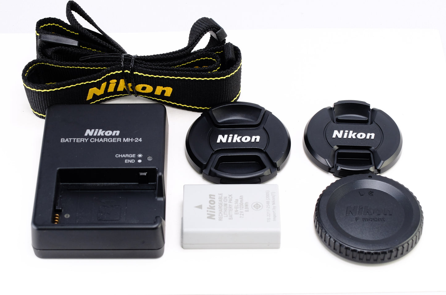 【Nikon】D5600 ダブルズームキット [1262525289449]