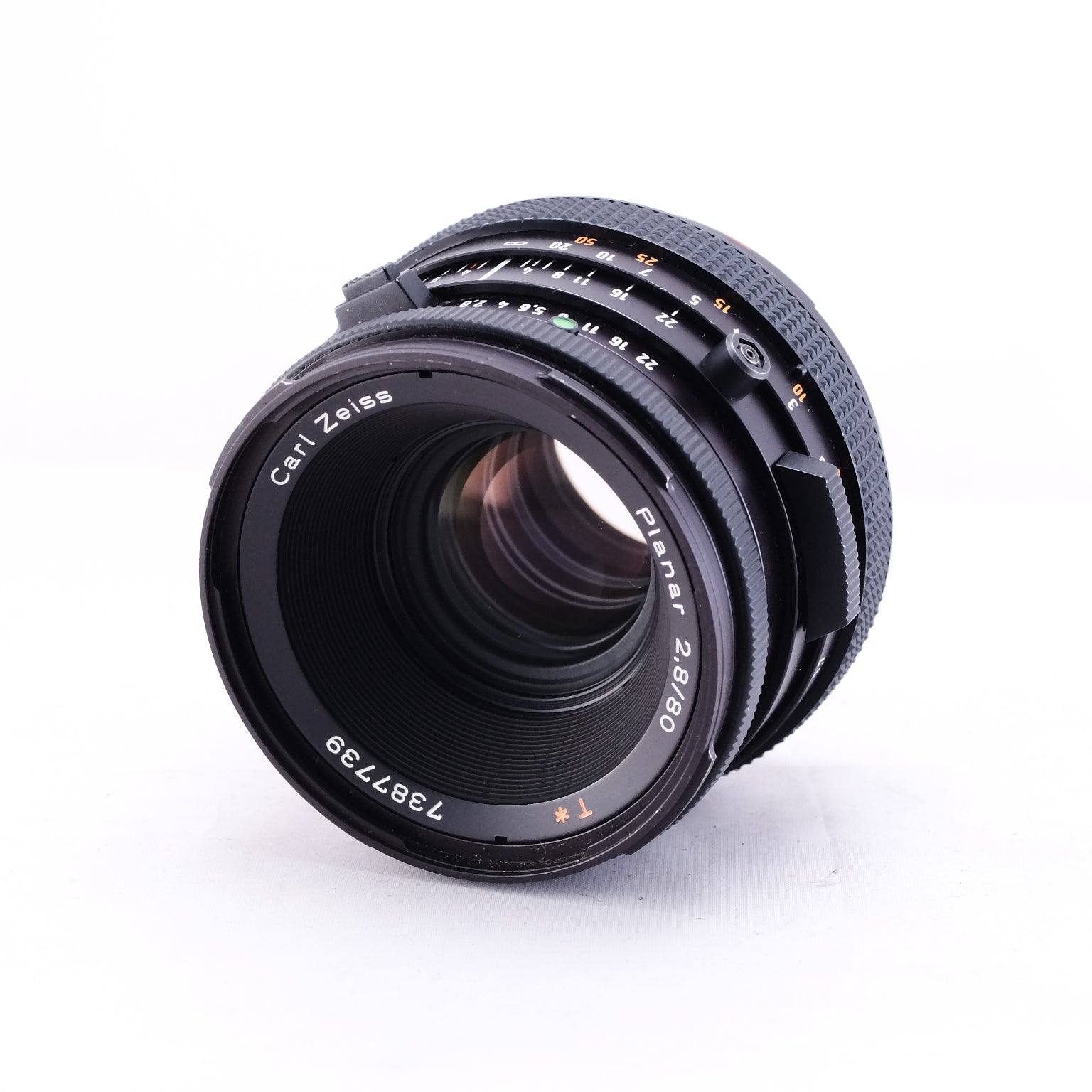 HASSELBLAD 500C/M + Planar 80mm F2.8 T*CF +A12