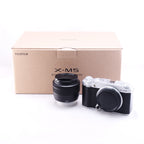 FUJIFILM X-M5 (シルバー）レンズキット XC15-45mm
