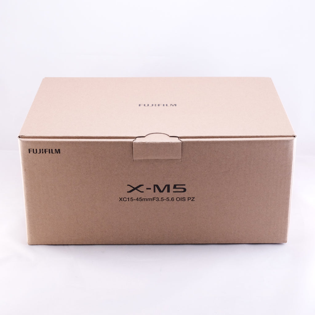 FUJIFILM X-M5 (シルバー）レンズキット XC15-45mm