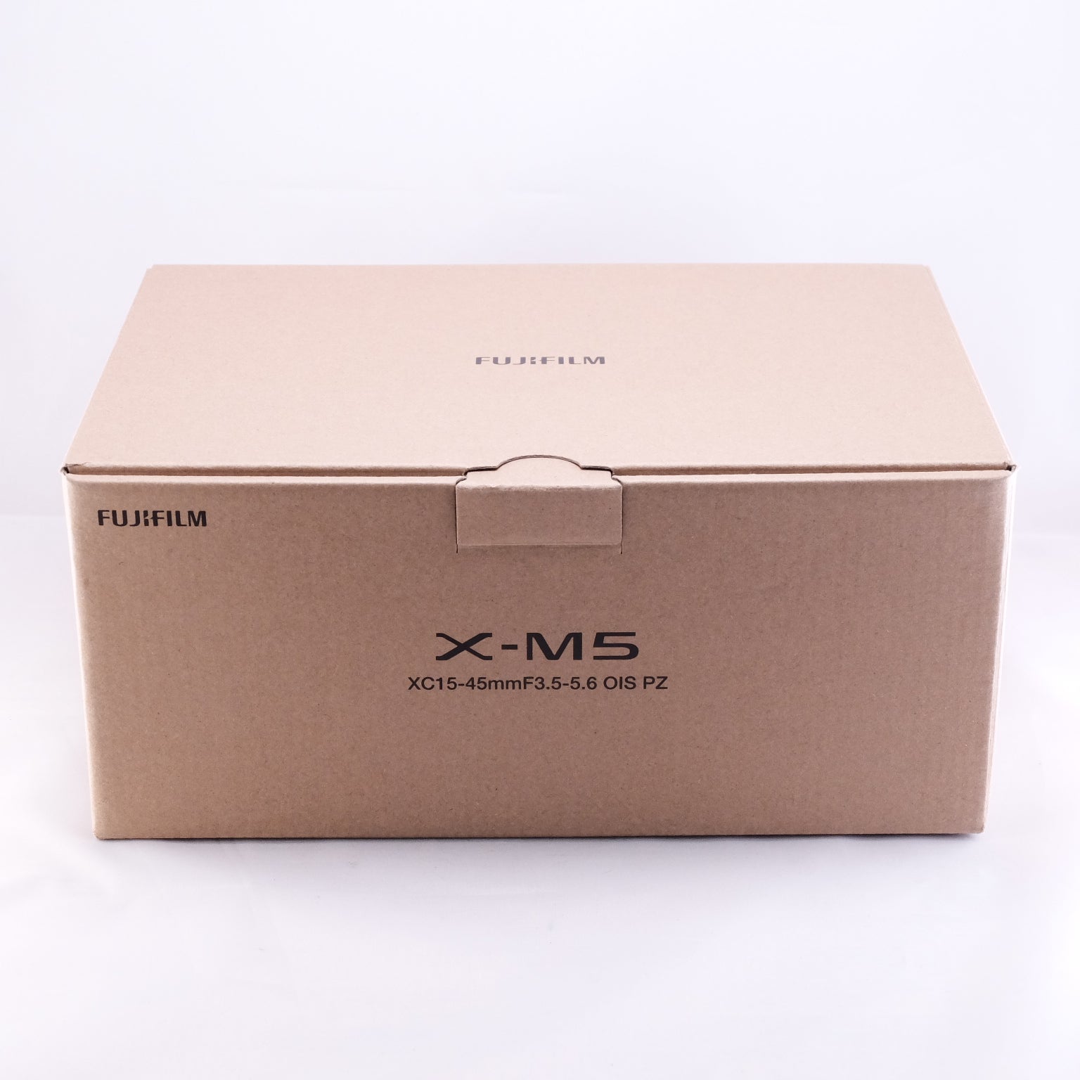 FUJIFILM X-M5 (シルバー）レンズキット XC15-45mm