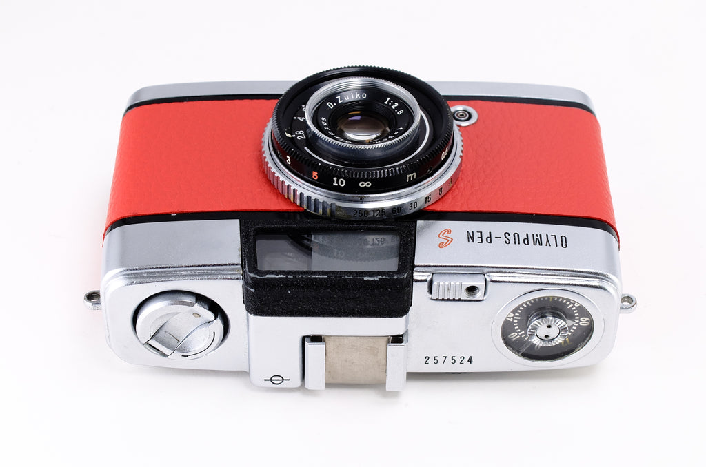 [OLYMPUS]PEN S (Garnet Red) 