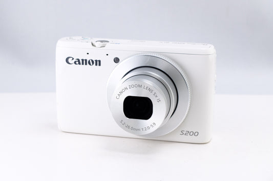 【Canon】Powershot S200 ホワイト セブンイレブン40周年記念モデル