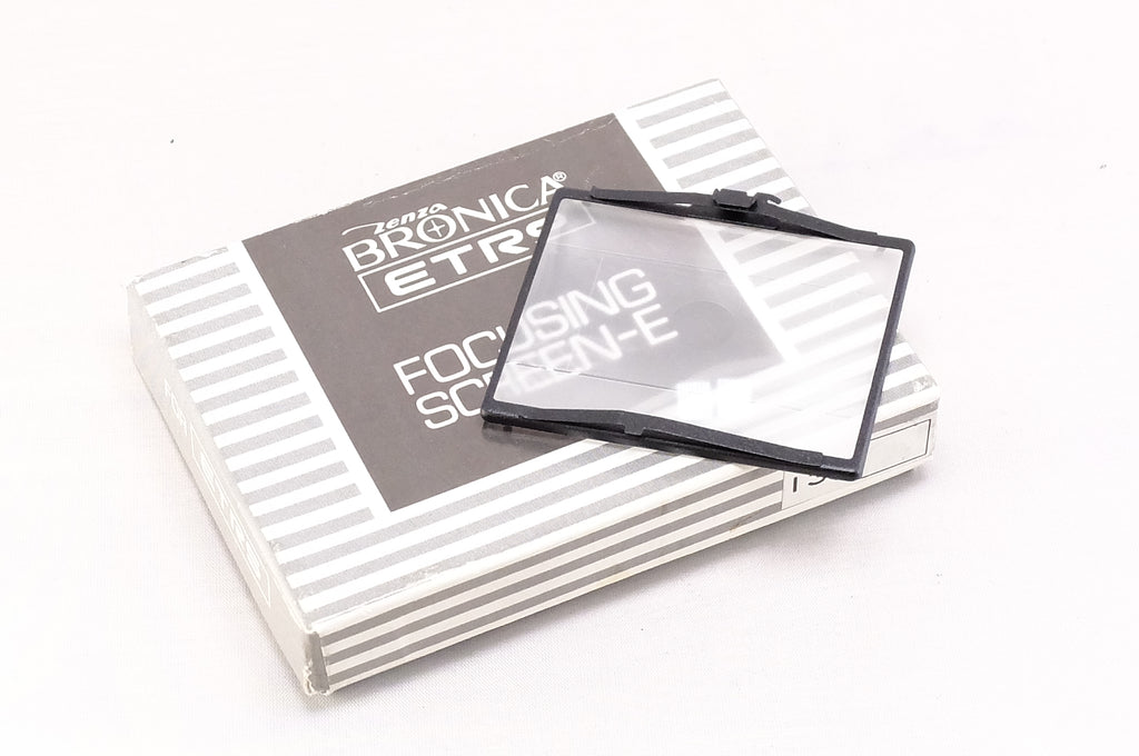 【ZENZA BRONICA】ETR 135N フィルムバック + 135 スクリーン 全面マット [1883745338717] | 東京CAMERA