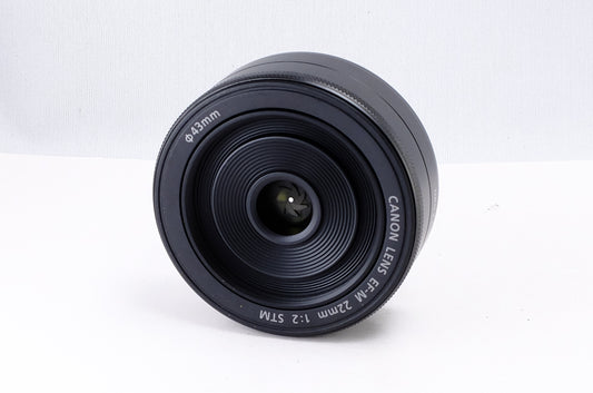 【Canon】EF-M 22mm F2 STM [キヤノンEF-Mマウント] [1020824157488]