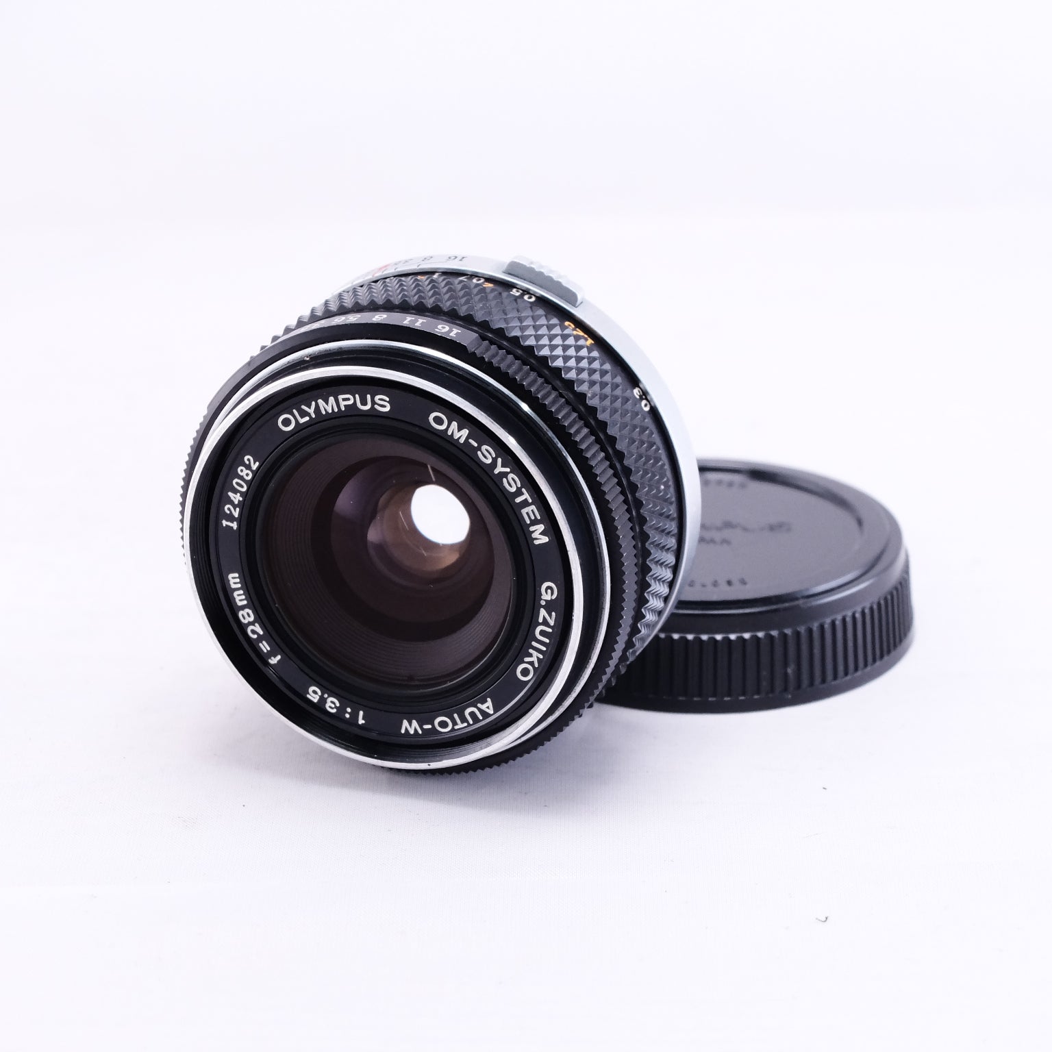 OLYMPUS OM G.ZUIKO AUTO-W 28mm F3.5 [OM]