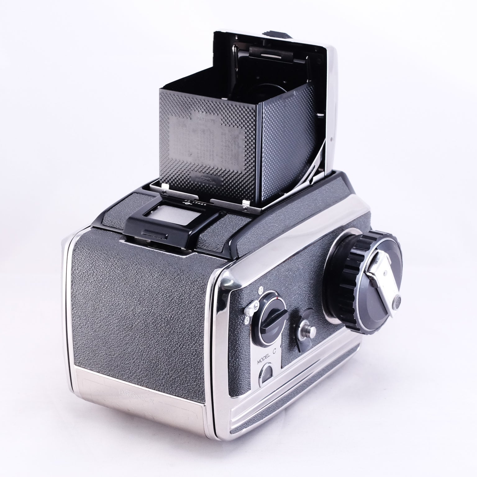 ZENZA BRONICA C + NIKKOR-P 75mm F2.8