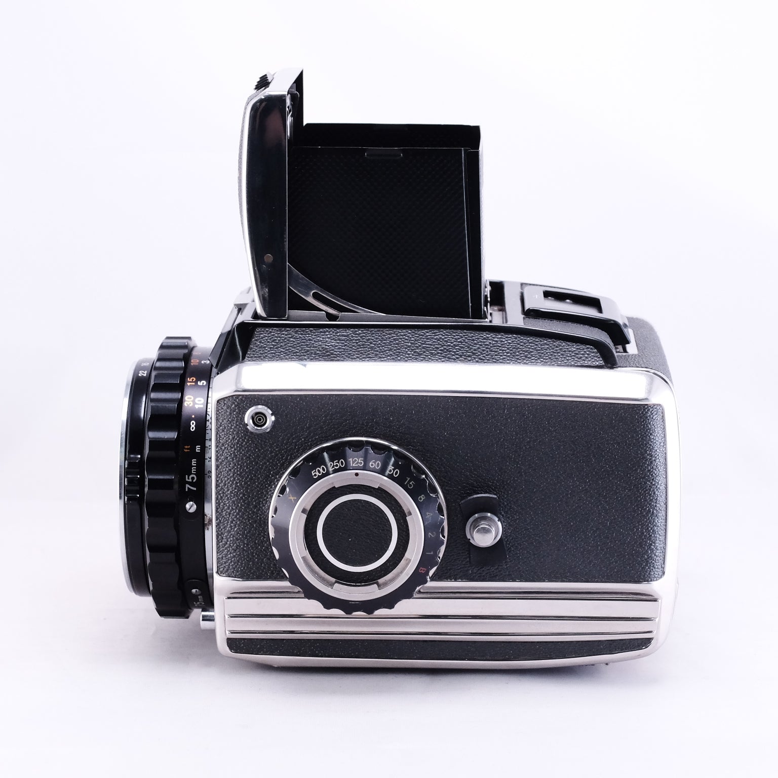 ZENZA BRONICA C + NIKKOR-P 75mm F2.8