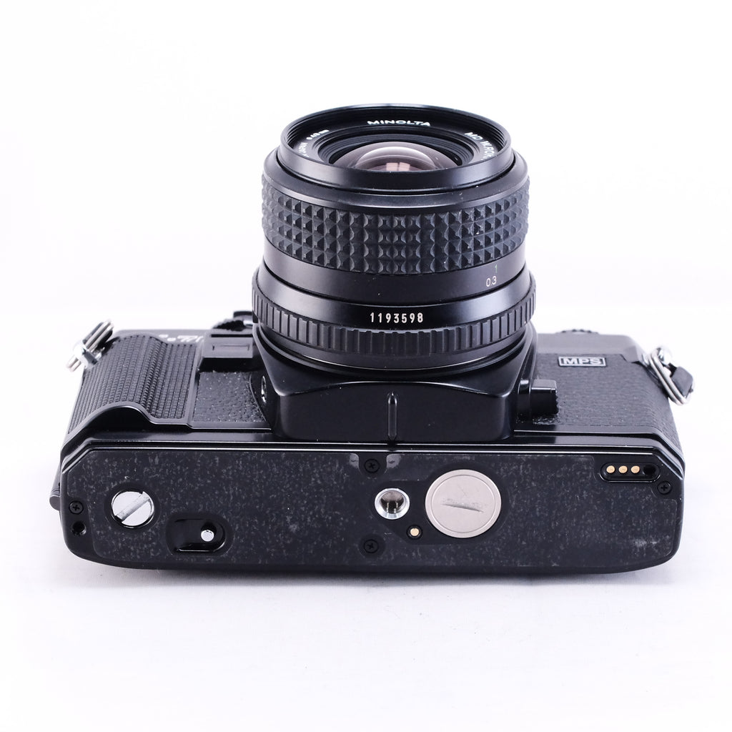 MINOLTA New X-700 Black + MD 28mm F2.8