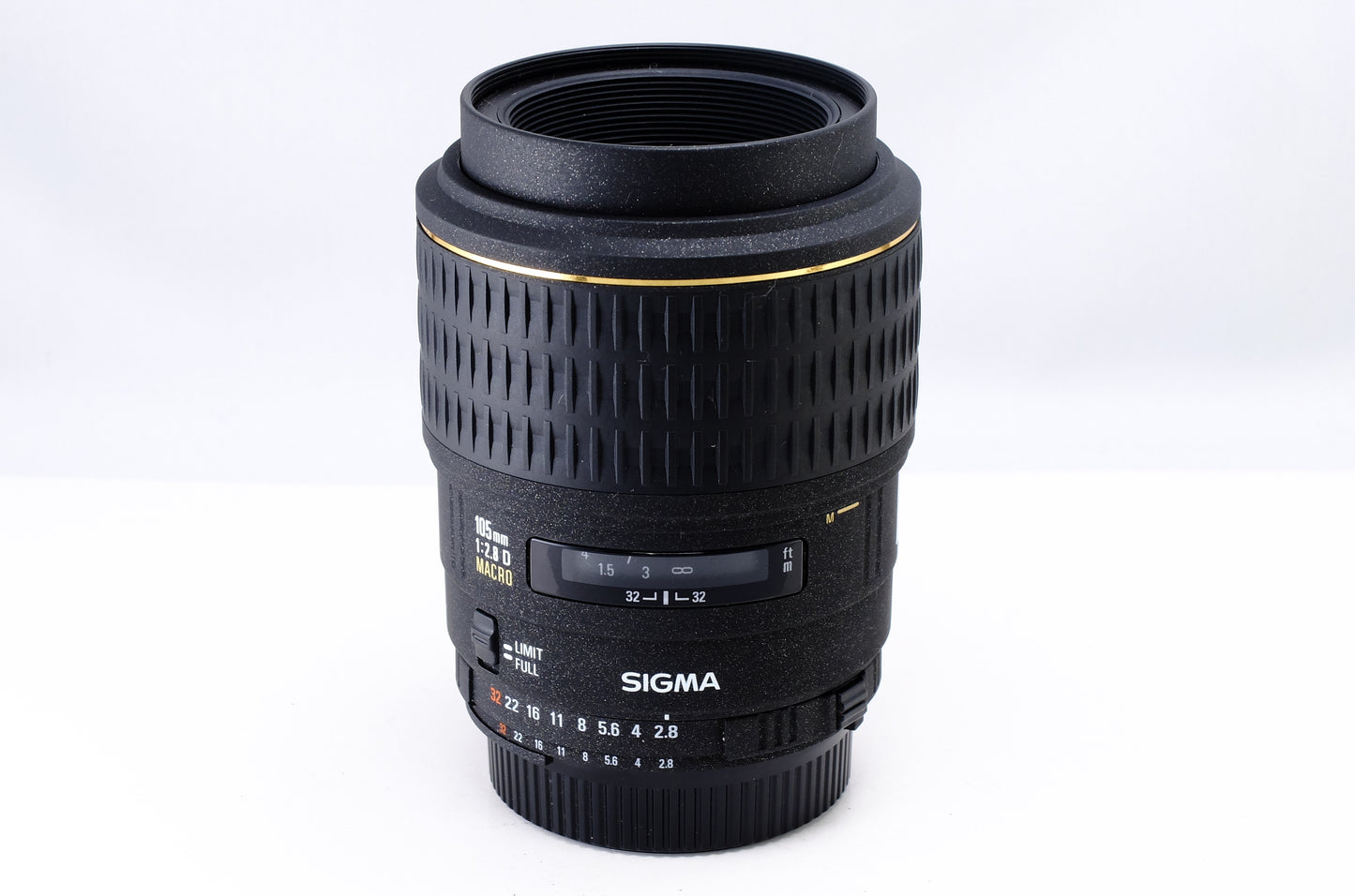 【SIGMA】MACRO 105mm F2.8 D EX [ニコンFマウント] [1482820716897]