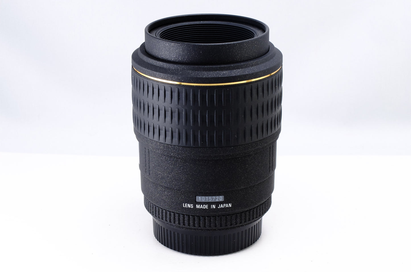 【SIGMA】MACRO 105mm F2.8 D EX [ニコンFマウント] [1482820716897]