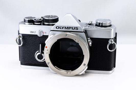 【OLYMPUS】OM-2 (シルバー) [1662821871735]