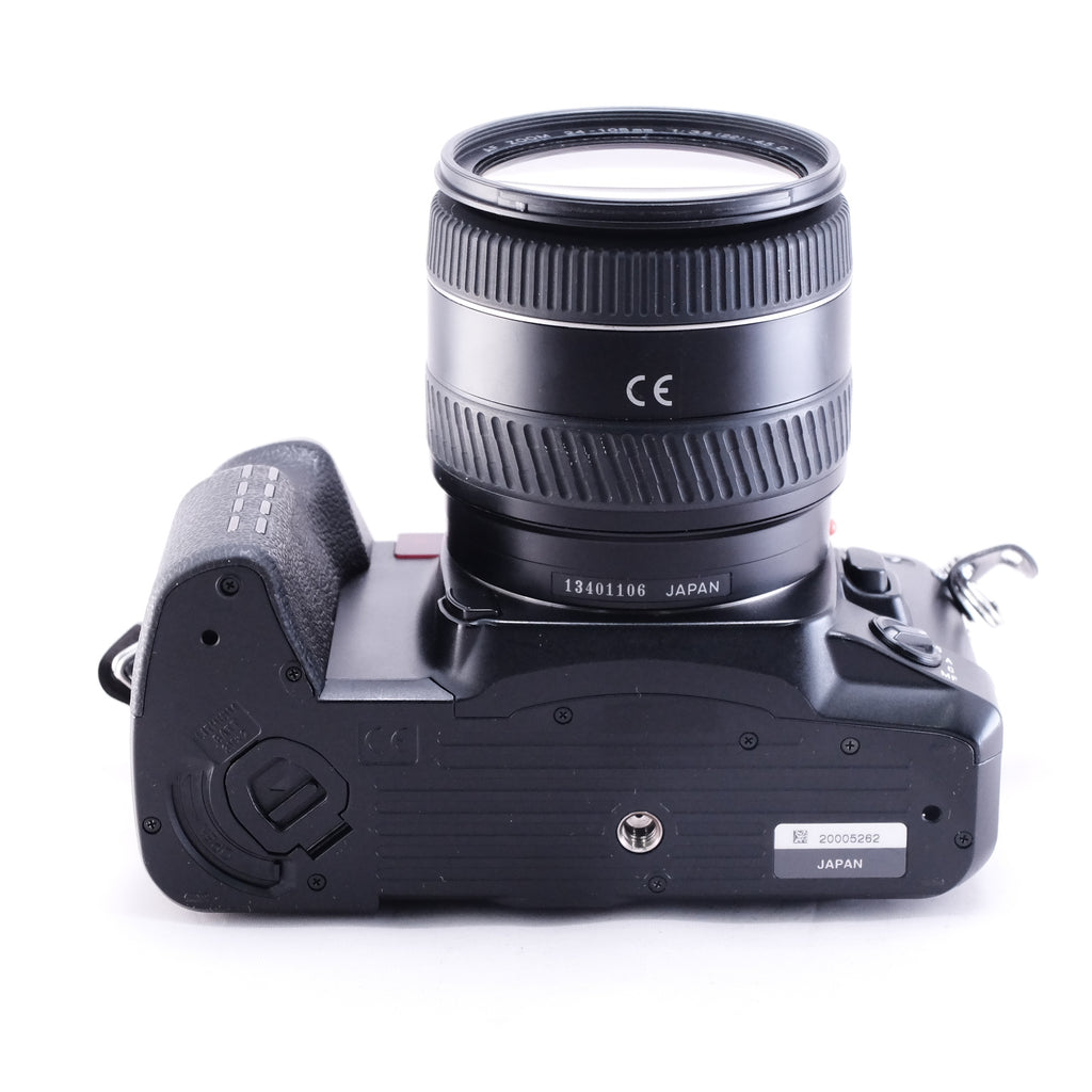 MINOLTA α-7 + AF 24-105mm F3.5-4.5 D