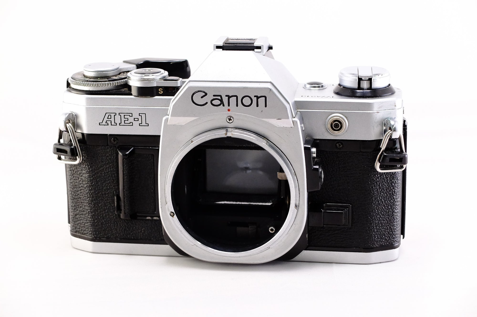 【Canon】 AE-1 (Silver) [1010247367249] | 東京CAMERA