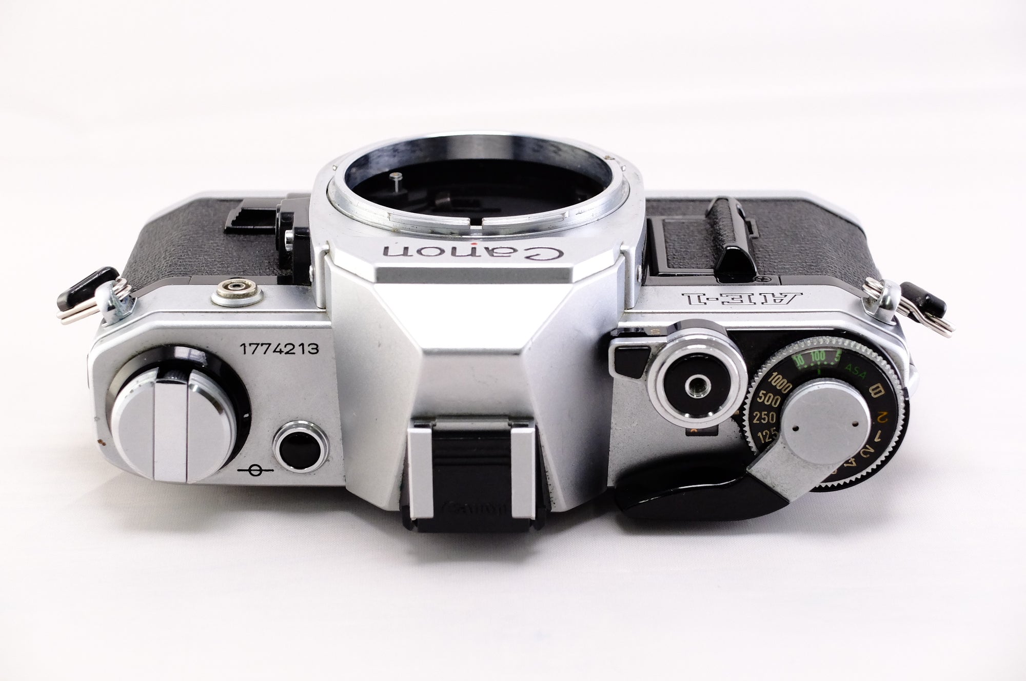 【Canon】 AE-1 (Silver) [1010247367249] | 東京CAMERA