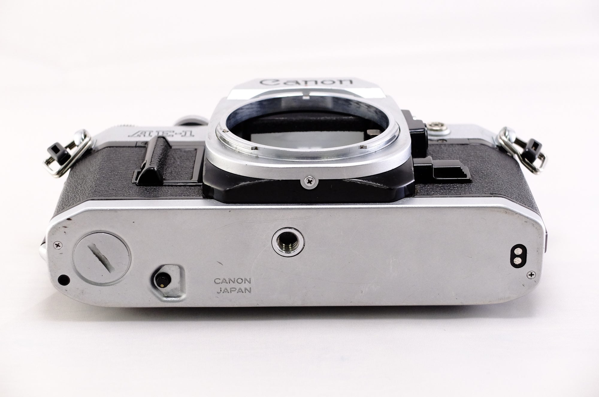 【Canon】 AE-1 (Silver) [1010247367249] | 東京CAMERA