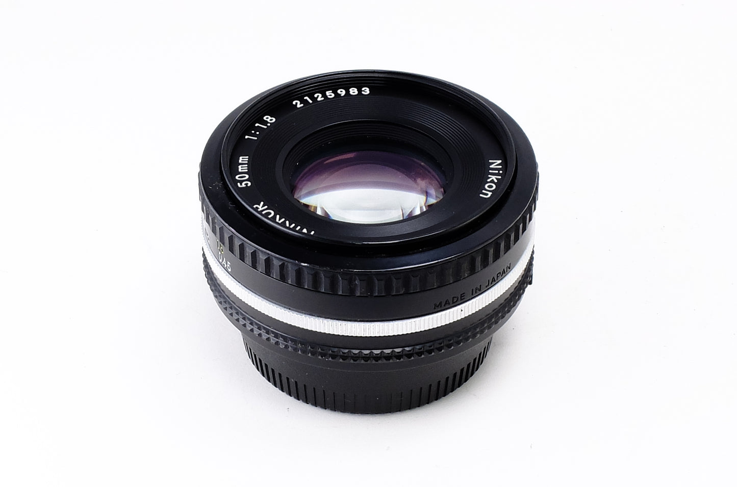 【Nikon】NIKKOR 50mm F1.8 Ai-s [ニコンFマウント] [1078721309355]