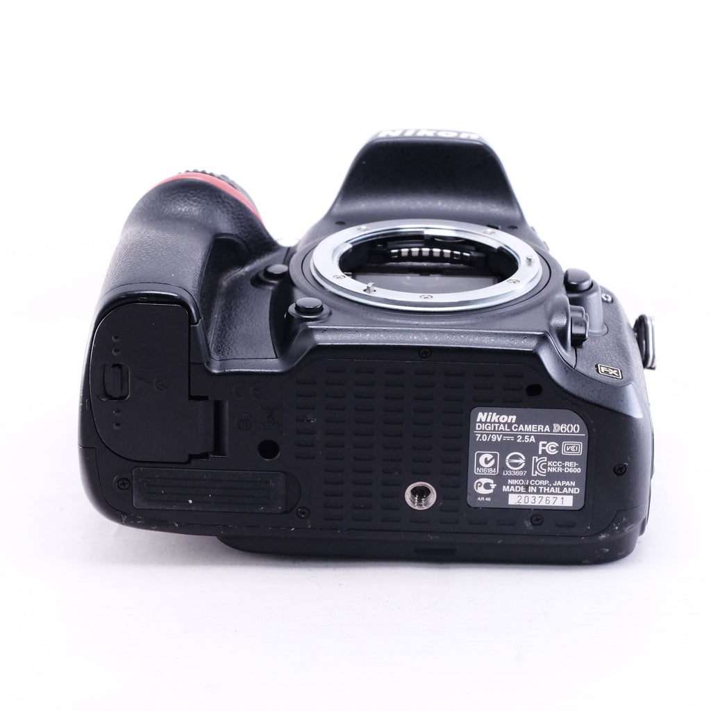 Nikon D600