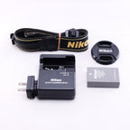 Nikon D5000 + AF-S NIKKOR 18-55mm F3.5-5.6G