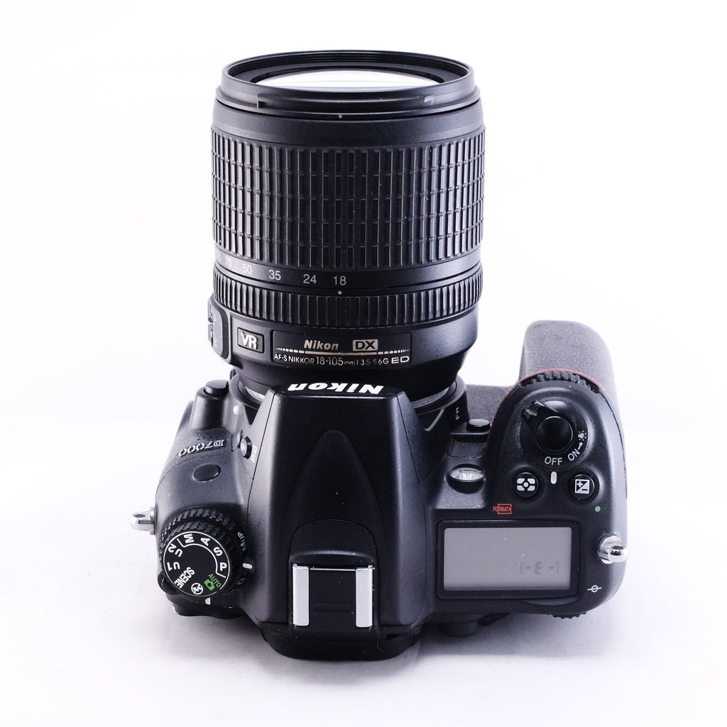 Nikon D7000 + AF-S DX NIKKOR 18-105mm F3.5-5.6G ED VR