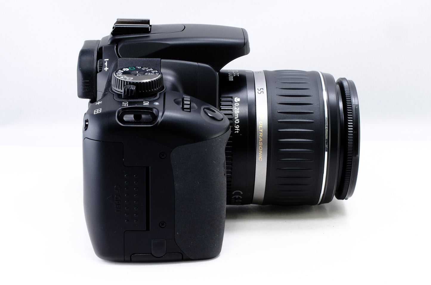 【Canon】EOS Kiss Digital X + EF-S 18-55mm F3.5-5.6 II USM [1026827569920]