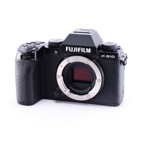 FUJIFILM X-S10 + XC 15-45mm F3.5-5.6 OIS PZ + XC 50-230mm F4.5-6.7 OIS II