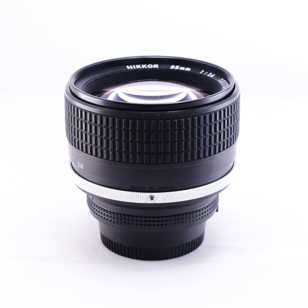 Nikon　NIKKOR 85mm F1.4 Ai-S [F] ※整備済品