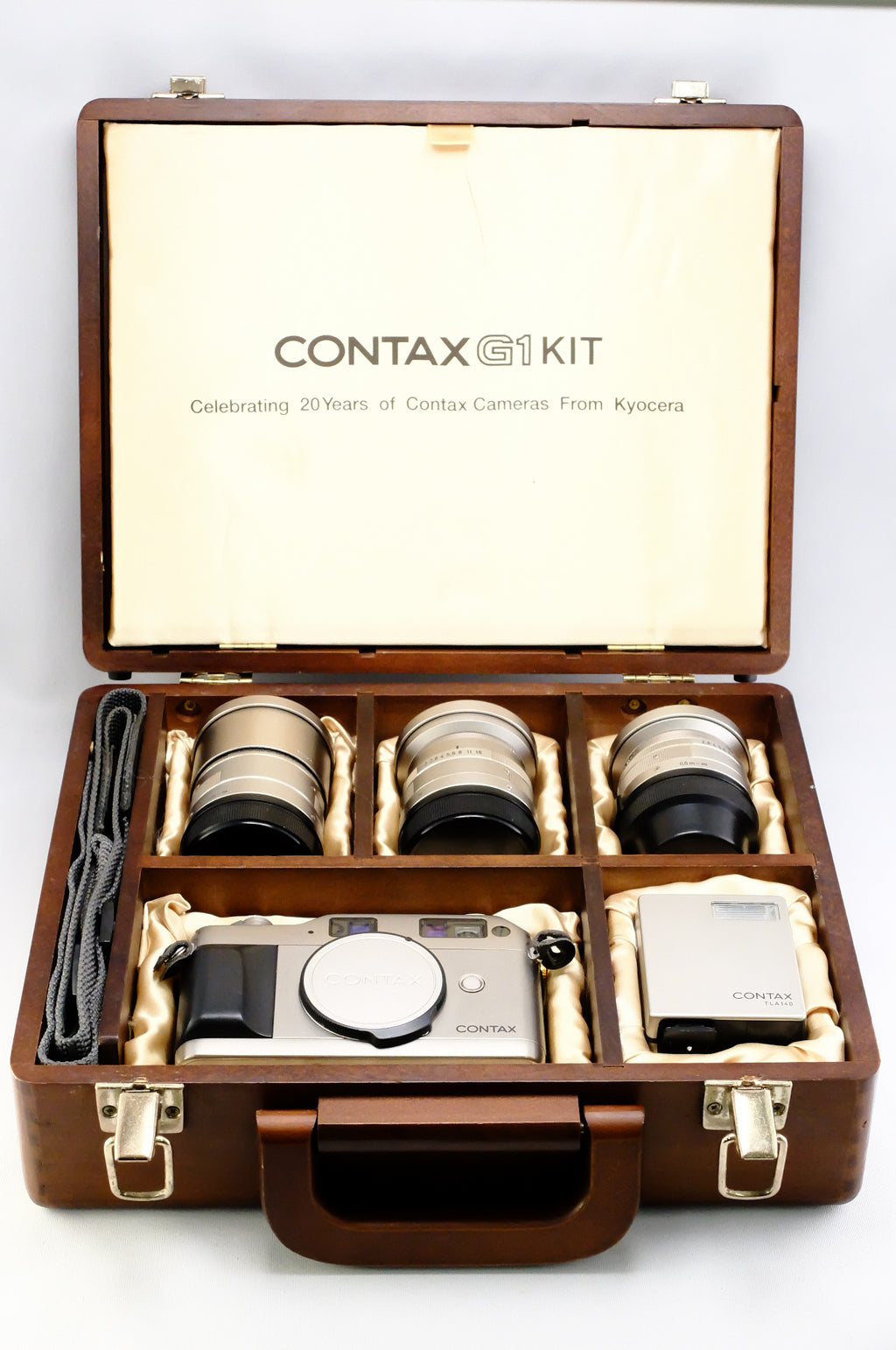 【CONTAX】G1 記念キット (レンズ３本、ストロボ） | 東京CAMERA