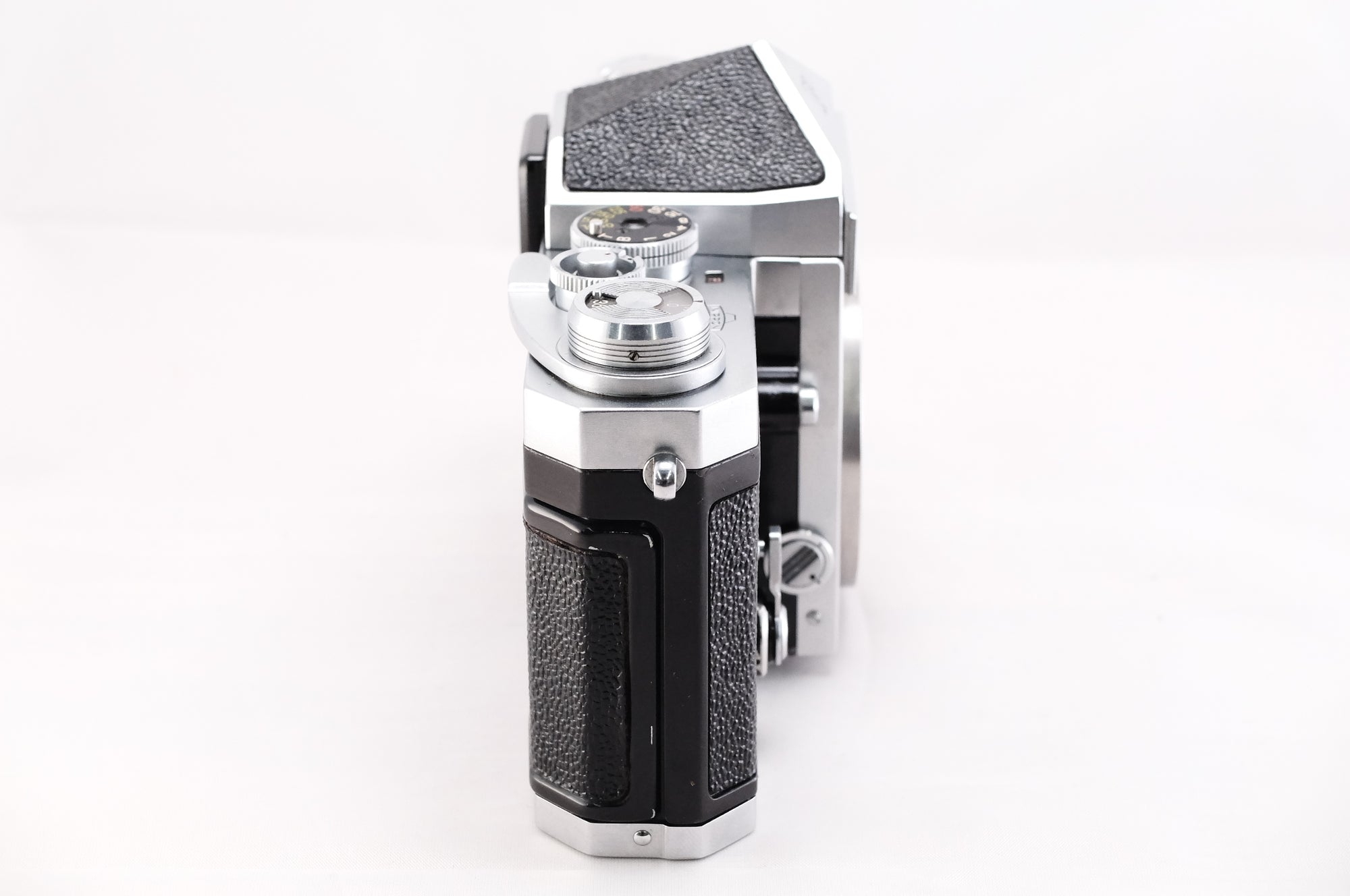 【Nikon】 F アイレベル 644万台 ※整備品 #1884055696341 | 東京CAMERA