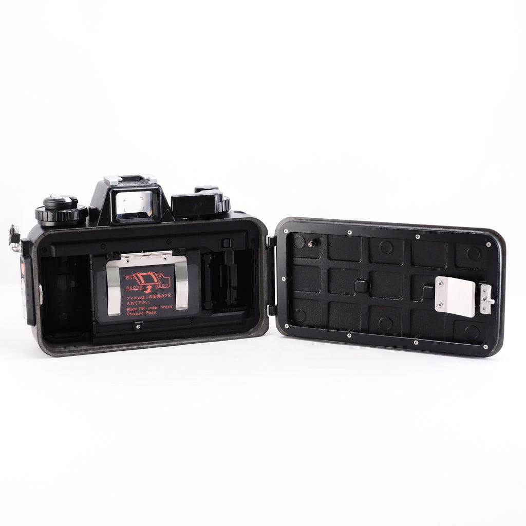 【Nikon】NIKONOS V オレンジ + W-NIKKOR 28mm F3.5　※整備品 #1294059166136 | 東京CAMERA