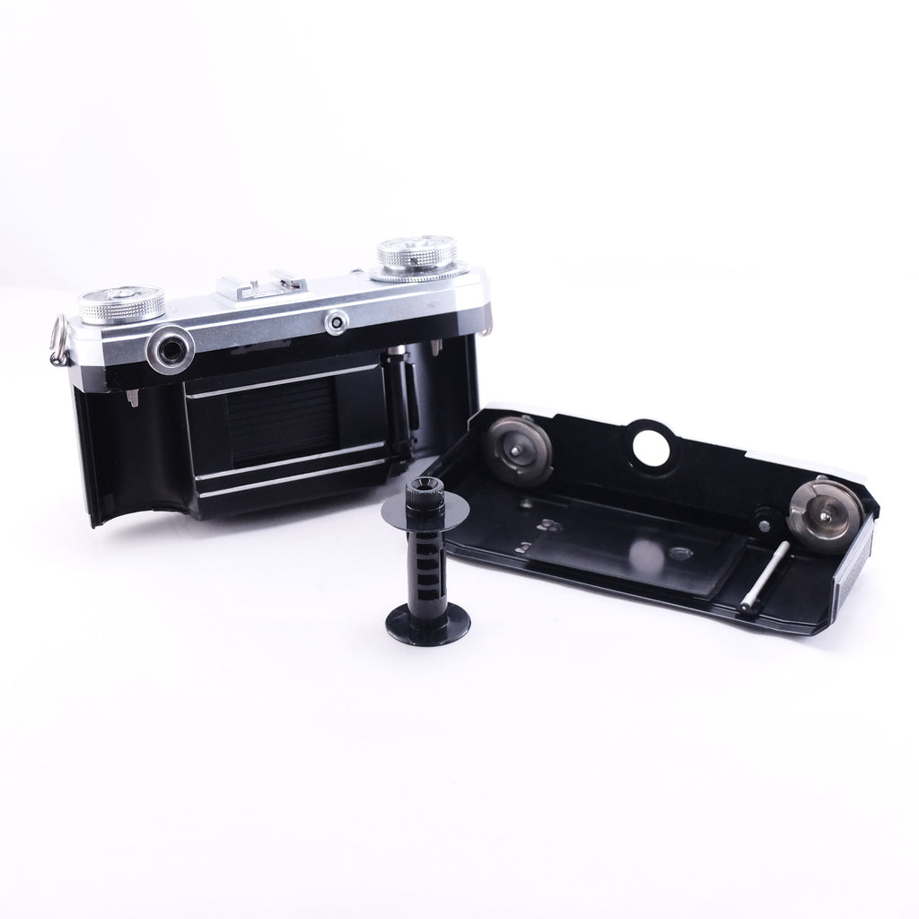 Contax IIa + Sonnar 5cm F1.5