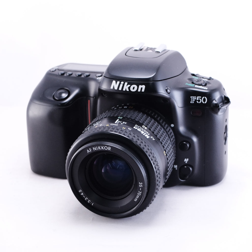 Nikon F50 + AF 35-70/3.3-4.5 (フィルム&電池付き)